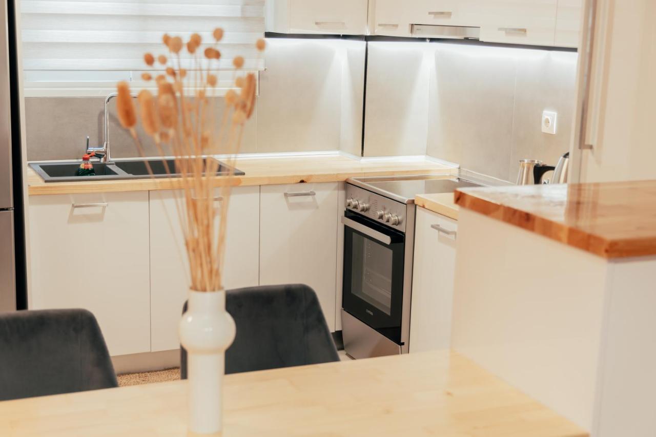 Mpetsos Apartment Афины Экстерьер фото
